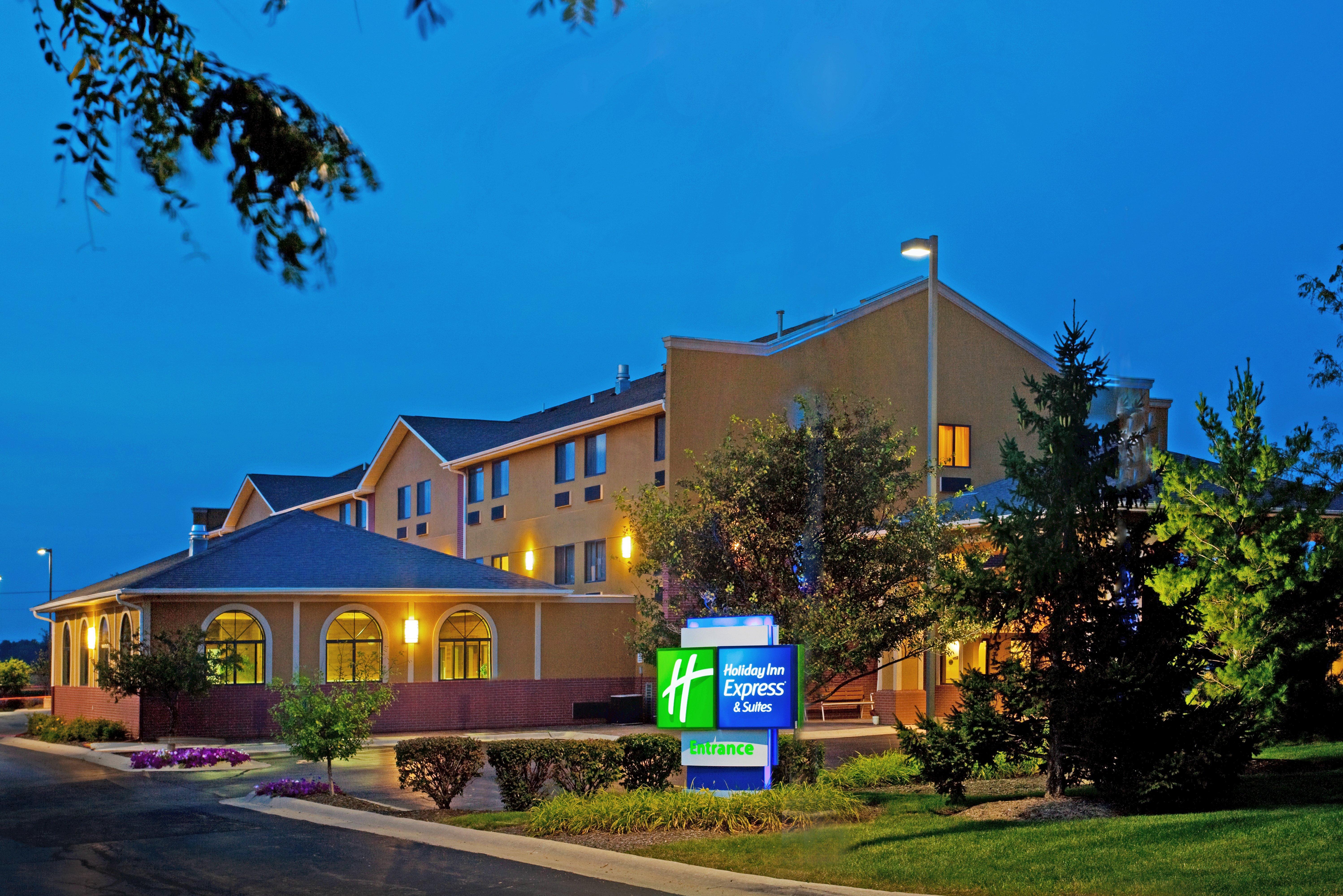 Best Western Oswego Hotel Exterior photo